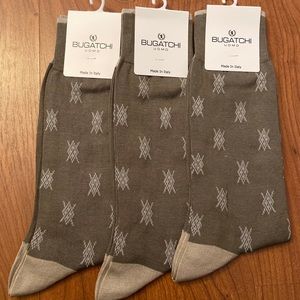 SOLD NWT 3-Pack of Bugatchi dress socks. Argyle